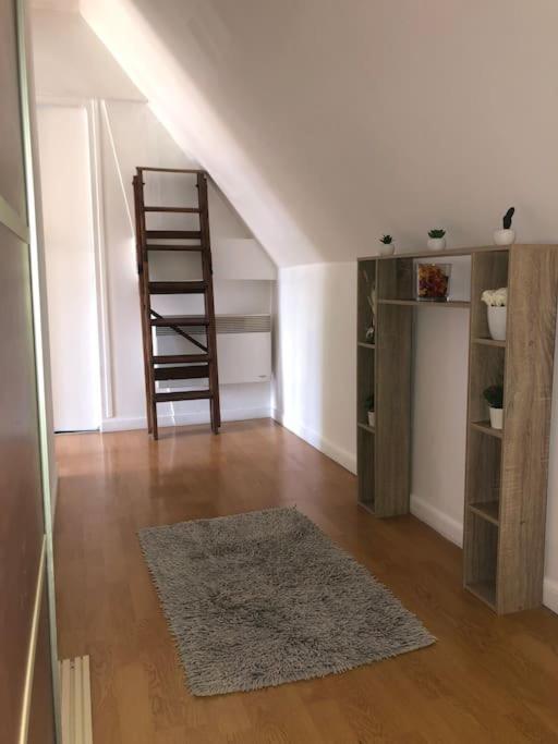 Apartmán La Team Familly Vue Sur Le Mont St Michel Pontaubault Exteriér fotografie